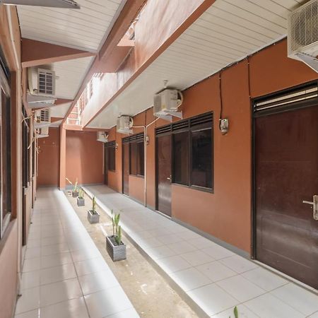 Reddoorz Syariah Near Siloam Hospitals Bulak Kapal Hotel Bekasi Luaran gambar